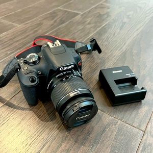CANON REBEL EOS T5